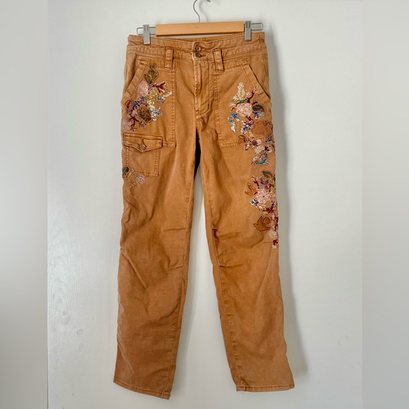 ☀️Anthropologie Embroidered Wanderer Embroidered Cargo Pants - Picture 2 of 10